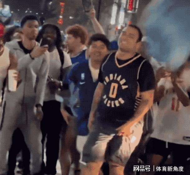 赛季结束!勇士要来真的了......