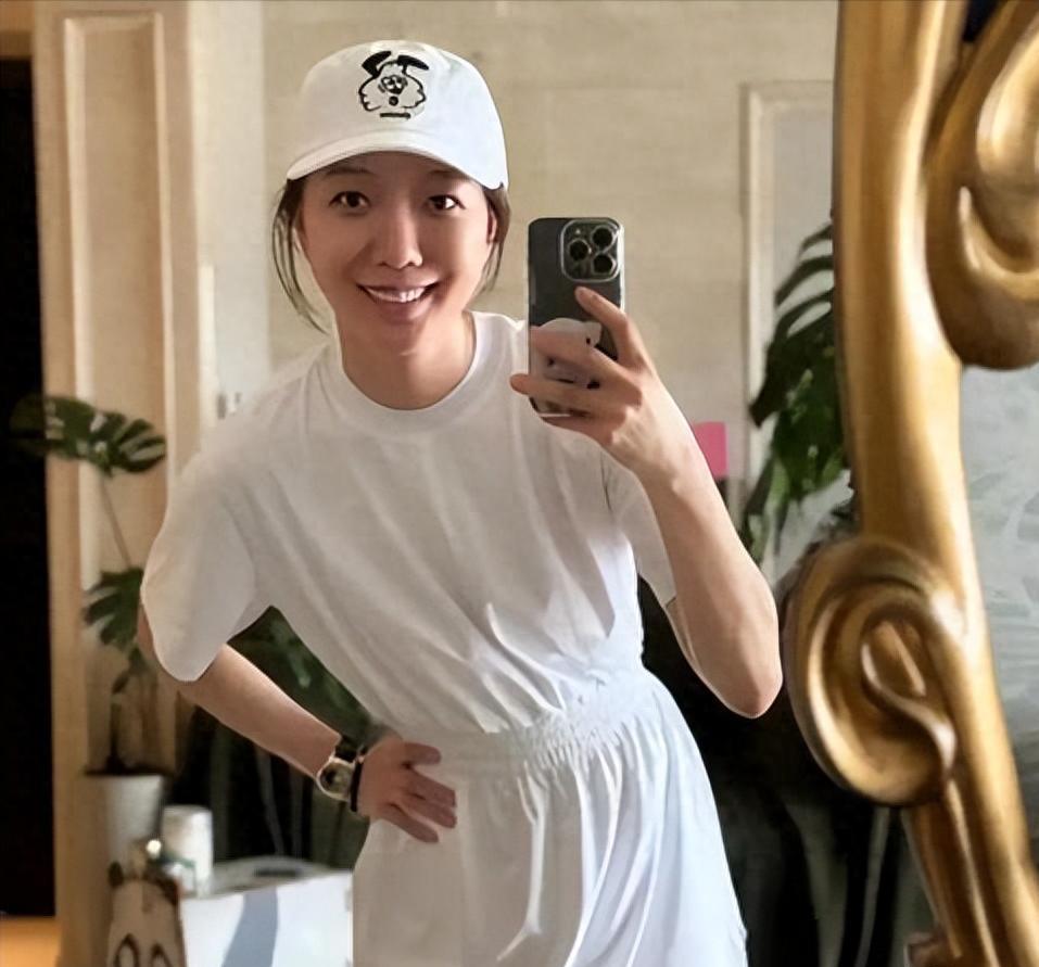 老鹰4年长约签下次轮秀,他确实是拿到了自己想要的合同?